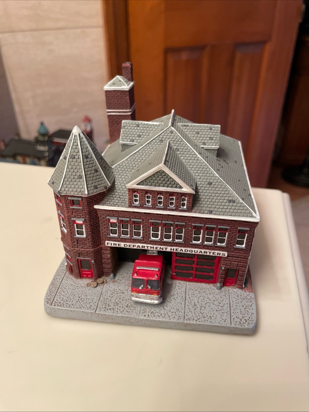 The Danbury Mint Classic American Firehouses - Norwich Fire Dept Headquarters